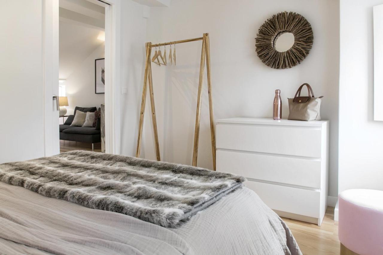 Romantic Nest For A Getaway At Downtown With Design Lisbon Luaran gambar