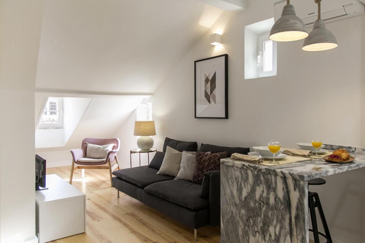 Romantic Nest For A Getaway At Downtown With Design Lisbon Luaran gambar