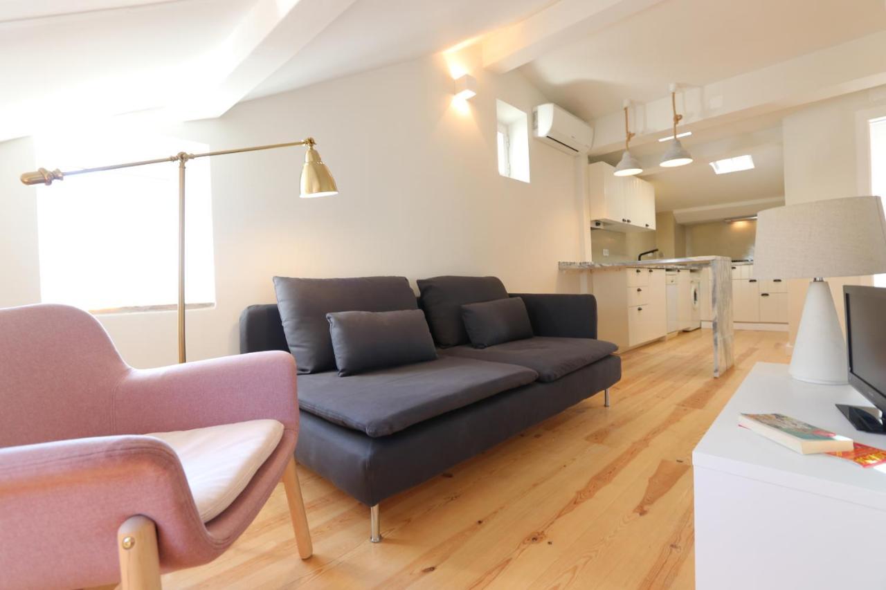 Romantic Nest For A Getaway At Downtown With Design Lisbon Luaran gambar
