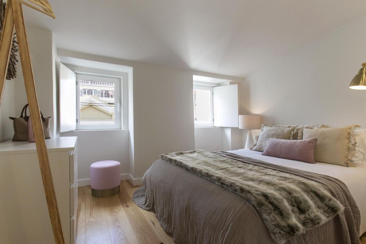 Romantic Nest For A Getaway At Downtown With Design Lisbon Luaran gambar